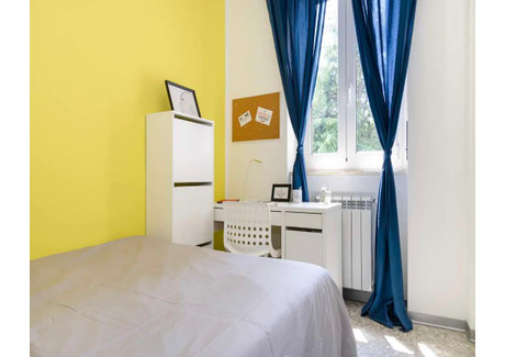 Mieszkanie do wynajęcia - Via delle Ande Milan, Włochy, 80 m², 872 USD (3437 PLN), NET-96958224
