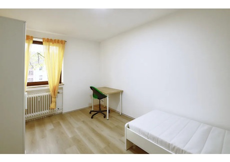 Mieszkanie do wynajęcia - Kölner Landstraße Düsseldorf, Niemcy, 90 m², 637 USD (2607 PLN), NET-96958374