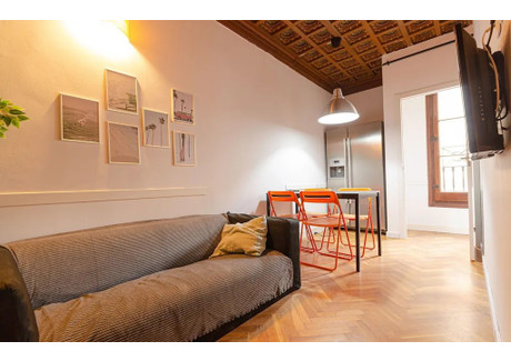 Mieszkanie do wynajęcia - Carrer de Santa Anna Barcelona, Hiszpania, 250 m², 942 USD (3779 PLN), NET-96989031