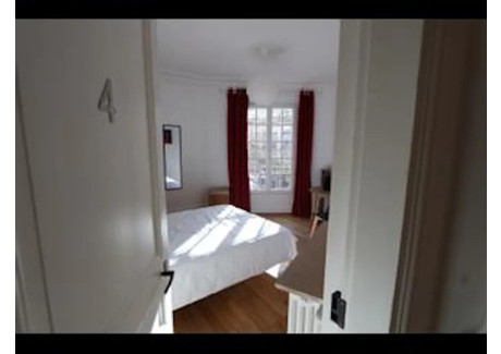 Mieszkanie do wynajęcia - Avenue Daumesnil Paris, Francja, 120 m², 1131 USD (4582 PLN), NET-97024051