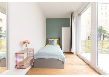 Mieszkanie do wynajęcia - Nazarethkirchstraße Berlin, Niemcy, 69 m², 752 USD (2961 PLN), NET-97188498