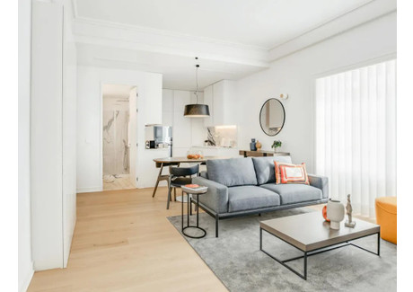 Mieszkanie do wynajęcia - Avenida António Augusto de Aguiar Lisbon, Portugalia, 61 m², 2649 USD (10 862 PLN), NET-97319192