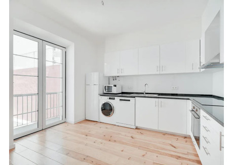 Mieszkanie do wynajęcia - Rua Antónia Andrade Lisbon, Portugalia, 59 m², 1856 USD (7704 PLN), NET-97319216