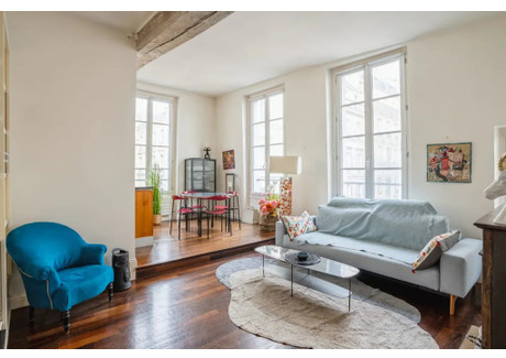 Mieszkanie do wynajęcia - Rue de Beaune Paris, Francja, 62 m², 3301 USD (12 710 PLN), NET-97319347