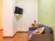 Mieszkanie do wynajęcia - Via degli Imbriani Milan, Włochy, 100 m², 627 USD (2471 PLN), NET-97349364