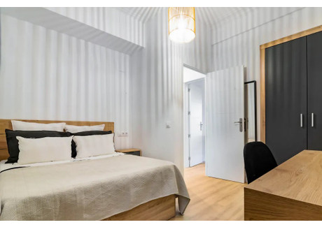 Mieszkanie do wynajęcia - Ronda de Sant Pere Barcelona, Hiszpania, 180 m², 840 USD (3310 PLN), NET-97349584