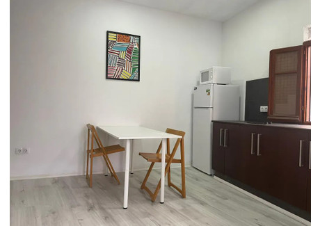 Mieszkanie do wynajęcia - Carrer del Clos de Sant Francesc Barcelona, Hiszpania, 40 m², 1160 USD (4744 PLN), NET-97405381