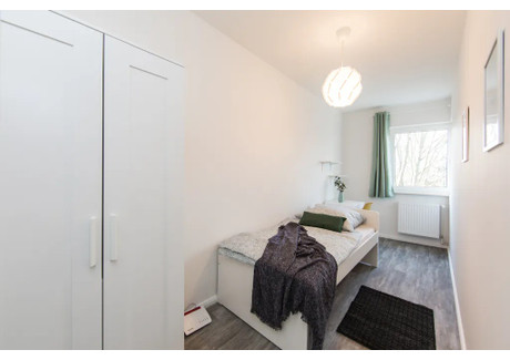 Mieszkanie do wynajęcia - Bandelstraße Berlin, Niemcy, 66 m², 676 USD (2723 PLN), NET-97516018