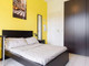 Mieszkanie do wynajęcia - Viale Zara Milan, Włochy, 90 m², 890 USD (3508 PLN), NET-97661176