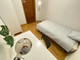 Mieszkanie do wynajęcia - Calle del Carmen Madrid, Hiszpania, 140 m², 537 USD (2166 PLN), NET-97742005