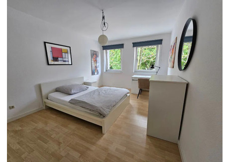 Mieszkanie do wynajęcia - Oeder Weg Frankfurt Am Main, Niemcy, 70 m², 969 USD (3886 PLN), NET-97778355