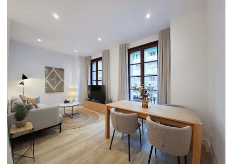 Mieszkanie do wynajęcia - Carrer del Rosselló Barcelona, Hiszpania, 87 m², 2594 USD (10 609 PLN), NET-97778383