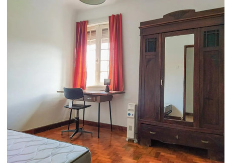 Mieszkanie do wynajęcia - Travessa da Bica Velha Porto, Portugalia, 69 m², 458 USD (1875 PLN), NET-97842228