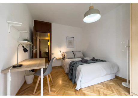 Mieszkanie do wynajęcia - Carrer de Provença Barcelona, Hiszpania, 90 m², 922 USD (3828 PLN), NET-97860992