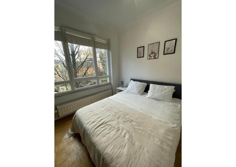 Mieszkanie do wynajęcia - Rue de Stassart Ixelles, Belgia, 48 m², 1417 USD (5540 PLN), NET-98030124