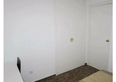 Mieszkanie do wynajęcia - Carrer Pianista Empar Iturbi Valencia, Hiszpania, 125 m², 365 USD (1491 PLN), NET-98059825