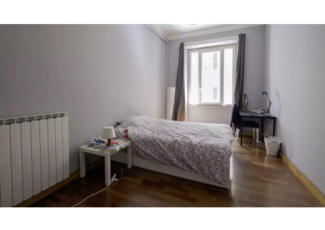 Mieszkanie do wynajęcia - Via Garigliano Rome, Włochy, 170 m², 604 USD (2319 PLN), NET-98098124