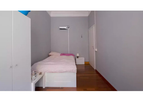 Mieszkanie do wynajęcia - Via Garigliano Rome, Włochy, 170 m², 520 USD (2132 PLN), NET-98098248