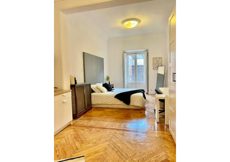 Mieszkanie do wynajęcia - Calle del Marqués del Duero Madrid, Hiszpania, 200 m², 1327 USD (5094 PLN), NET-98165677