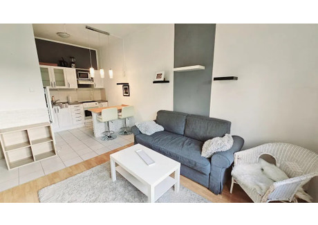 Mieszkanie do wynajęcia - Tábornok utca Budapest, Węgry, 40 m², 831 USD (3408 PLN), NET-98165703