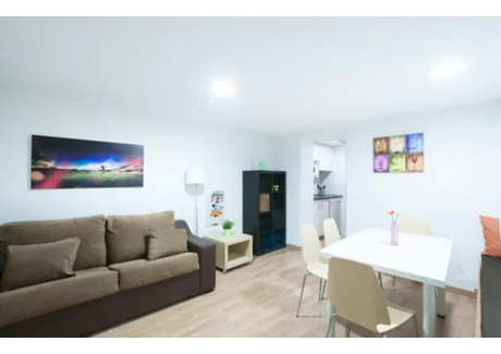 Mieszkanie do wynajęcia - Calle de Atocha Madrid, Hiszpania, 45 m², 1325 USD (5339 PLN), NET-98297996