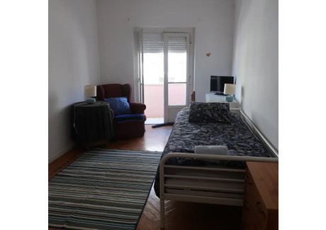 Mieszkanie do wynajęcia - Rua Francisco de Holanda Lisbon, Portugalia, 98 m², 312 USD (1295 PLN), NET-98367156