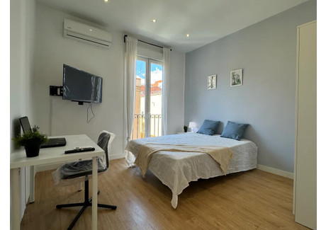 Mieszkanie do wynajęcia - Calle de Manuel Aleixandre Madrid, Hiszpania, 75 m², 699 USD (2815 PLN), NET-98367256