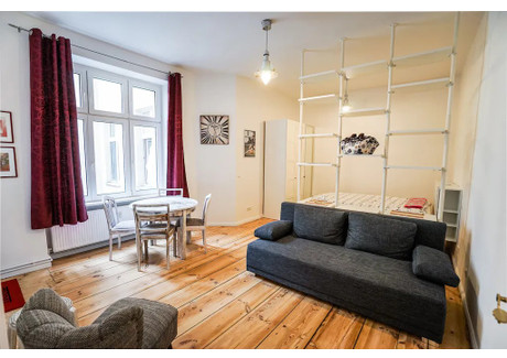 Mieszkanie do wynajęcia - Manteuffelstraße Berlin, Niemcy, 38 m², 1441 USD (5535 PLN), NET-98480855