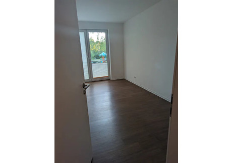 Mieszkanie do wynajęcia - Pestalozzistraße Berlin, Niemcy, 60 m², 749 USD (2877 PLN), NET-98482670