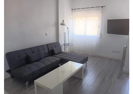 Mieszkanie do wynajęcia - Calle de las Canarias Madrid, Hiszpania, 45 m², 2215 USD (9057 PLN), NET-98668192