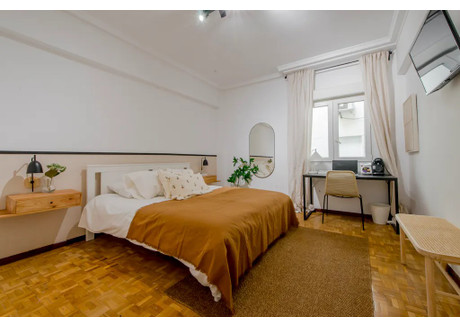 Mieszkanie do wynajęcia - Calle del Poeta Joan Maragall Madrid, Hiszpania, 180 m², 944 USD (3627 PLN), NET-98791703