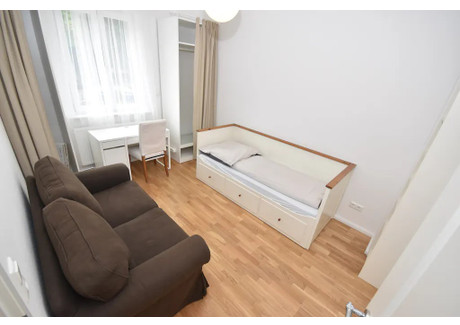 Mieszkanie do wynajęcia - Langobardenweg Frankfurt Am Main, Niemcy, 65 m², 599 USD (2298 PLN), NET-98854578