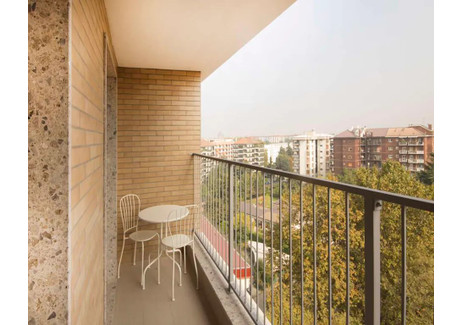 Mieszkanie do wynajęcia - Largo Cavalieri di Malta Milan, Włochy, 200 m², 715 USD (2923 PLN), NET-98968589