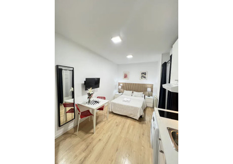 Mieszkanie do wynajęcia - Calle de Vallehermoso Madrid, Hiszpania, 21 m², 1432 USD (5500 PLN), NET-99280432