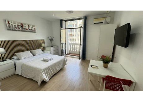 Mieszkanie do wynajęcia - Calle Gran Vía Madrid, Hiszpania, 30 m², 1446 USD (5598 PLN), NET-99280440