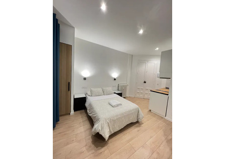 Mieszkanie do wynajęcia - Calle de Alberto Aguilera Madrid, Hiszpania, 34 m², 1778 USD (6883 PLN), NET-99280485