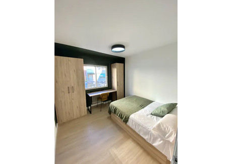 Mieszkanie do wynajęcia - Calle de la Oca Madrid, Hiszpania, 250 m², 665 USD (2760 PLN), NET-99316383