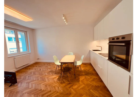 Mieszkanie do wynajęcia - Felbigergasse Vienna, Austria, 35 m², 1567 USD (6016 PLN), NET-99382482