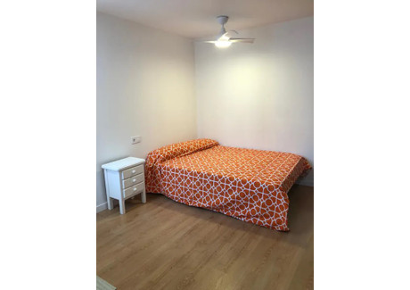 Mieszkanie do wynajęcia - Carrer Músic Ginés Valencia, Hiszpania, 20 m², 768 USD (3003 PLN), NET-99623317