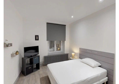 Mieszkanie do wynajęcia - Rue Thérésienne Brussels, Belgia, 27 m², 1091 USD (4188 PLN), NET-99903004