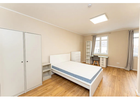 Mieszkanie do wynajęcia - Leibnizstraße Berlin, Niemcy, 22,67 m², 1112 USD (4304 PLN), NET-99903718