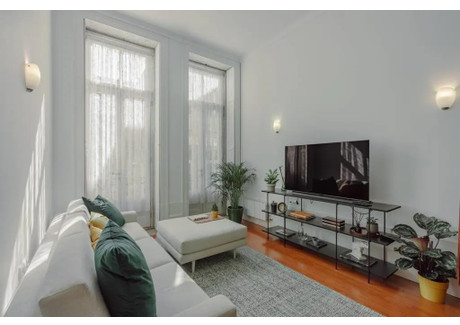 Mieszkanie do wynajęcia - Rua das Flores Porto, Portugalia, 140 m², 2798 USD (10 743 PLN), NET-99924950