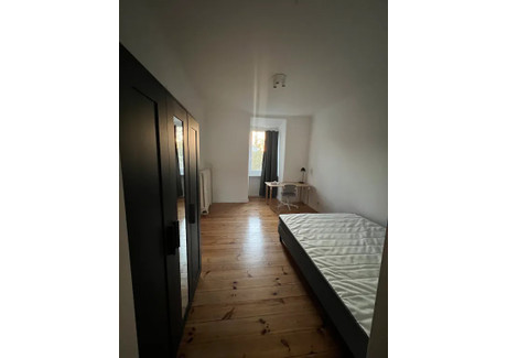 Mieszkanie do wynajęcia - Goethestraße Berlin, Niemcy, 120 m², 912 USD (3530 PLN), NET-99942098