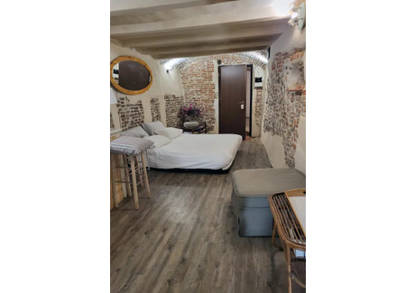 Mieszkanie do wynajęcia - Via Luigi Zamboni Bologna, Włochy, 28 m², 1038 USD (4337 PLN), NET-99958625