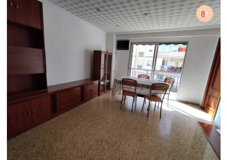 Mieszkanie do wynajęcia - Calle Campoamor Valencia, Hiszpania, 142 m², 397 USD (1658 PLN), NET-92761051