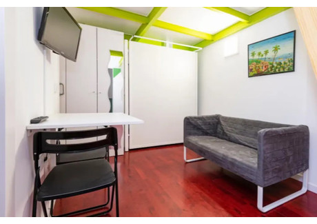 Mieszkanie do wynajęcia - Calle de Lavapiés Madrid, Hiszpania, 25 m², 825 USD (3383 PLN), NET-92784375