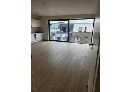 Mieszkanie do wynajęcia - Rue du Reigersvliet Etterbeek, Belgia, 55 m², 1318 USD (5154 PLN), NET-92914688