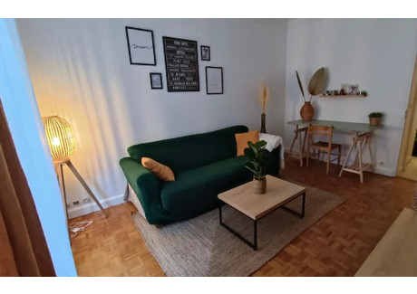 Mieszkanie do wynajęcia - Rue Gustave Courbet Paris, Francja, 40 m², 1055 USD (4251 PLN), NET-92964588