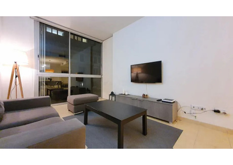 Mieszkanie do wynajęcia - Carrer de Pau Claris Barcelona, Hiszpania, 71 m², 2467 USD (9941 PLN), NET-92987545