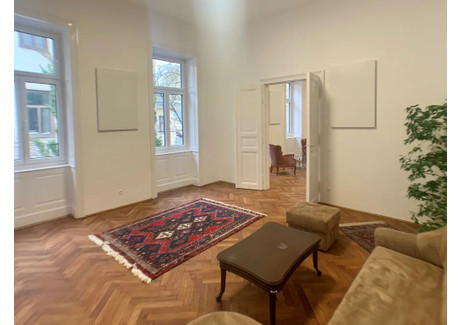 Mieszkanie do wynajęcia - Gußhausstraße Vienna, Austria, 90 m², 1920 USD (7507 PLN), NET-92987660